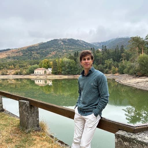 Gonzalo R.